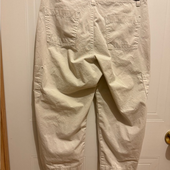 Lee Riders Sz 6M Cream Cargo Capris VGUC 😊😊 - Picture 6 of 14